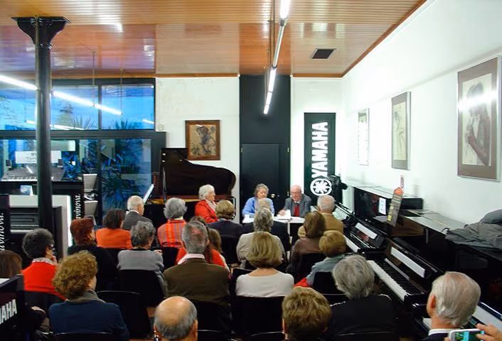Imagen de la noticia: Exitosa presentación de «El alma de la música», de Natalia Demidoff a través de Punto Rojo Libros