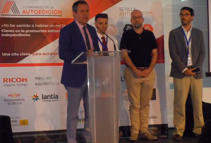 Imagen de la noticia: Penguin Random House y Lantian Publishing firman un acuerdo de colaboración